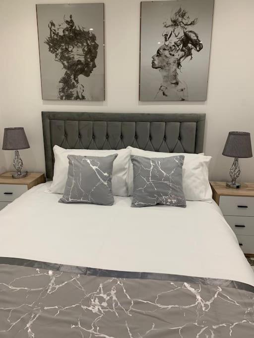 Apartment C, A One Bedroom Flat In South London Carshalton Bagian luar foto